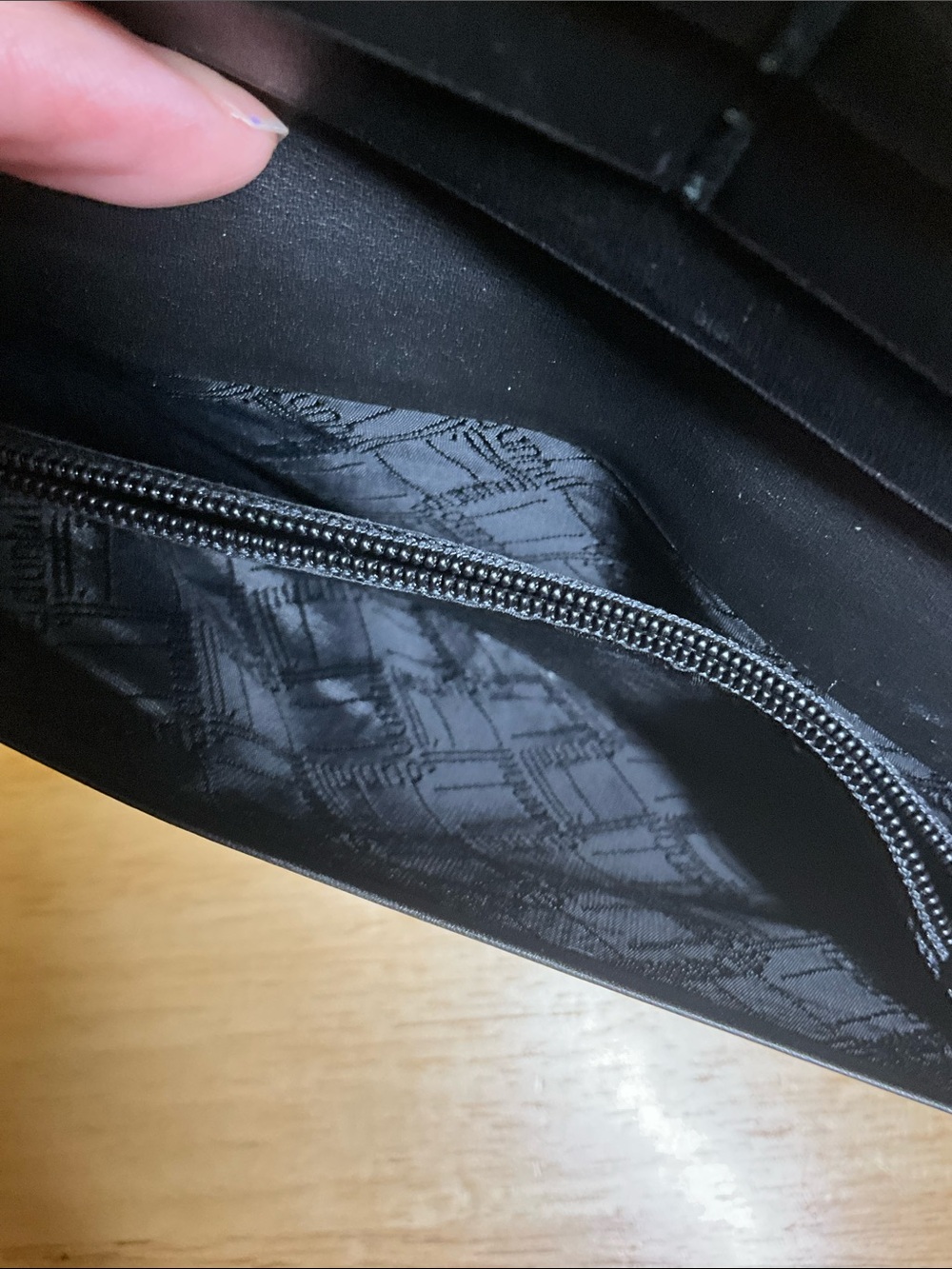 DUNHILL Black Leather Continental Wallet with Gold Accents - Picture 5 of 5